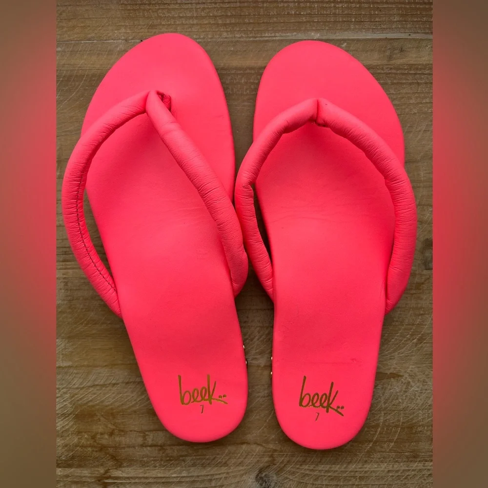 Beek Sunbird Leather Puffy Thong Flip Flop Sandals in Size 7 New - Picture 5 of 8